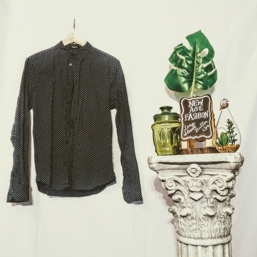 NAF SMALL CARBON BUTTON DOWN SHIRT